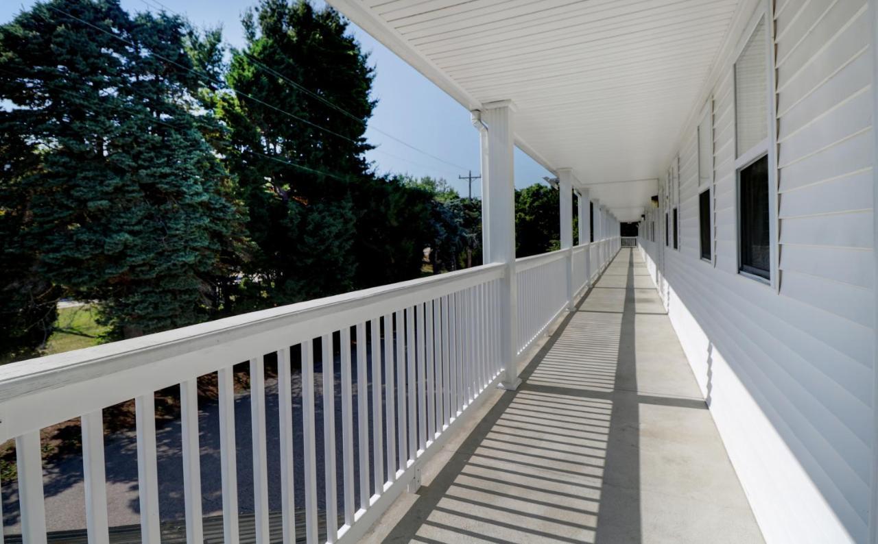 Hamilton Village Inn North Kingstown Ngoại thất bức ảnh