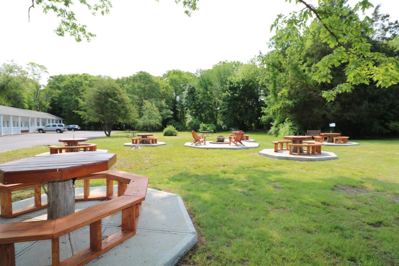 Hamilton Village Inn North Kingstown Ngoại thất bức ảnh