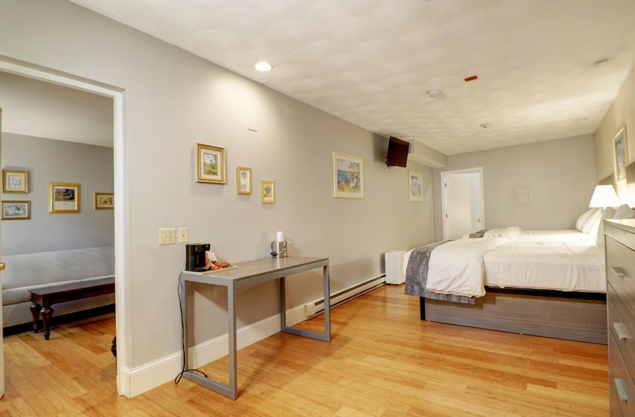 Hamilton Village Inn North Kingstown Ngoại thất bức ảnh