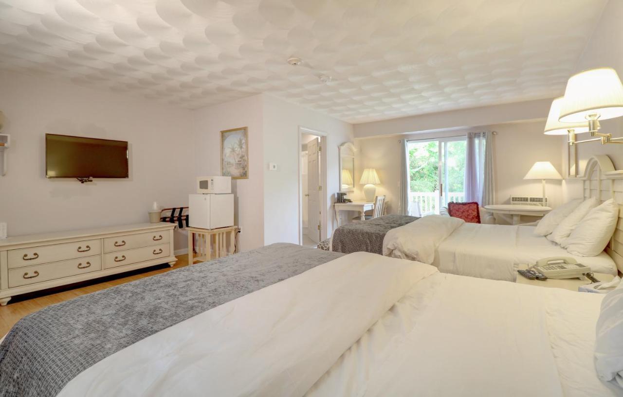 Hamilton Village Inn North Kingstown Ngoại thất bức ảnh