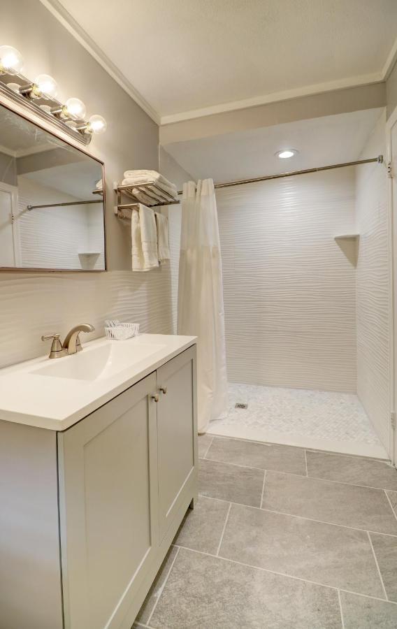 Hamilton Village Inn North Kingstown Ngoại thất bức ảnh