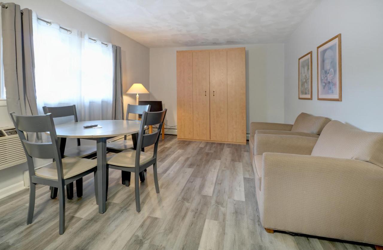 Hamilton Village Inn North Kingstown Ngoại thất bức ảnh