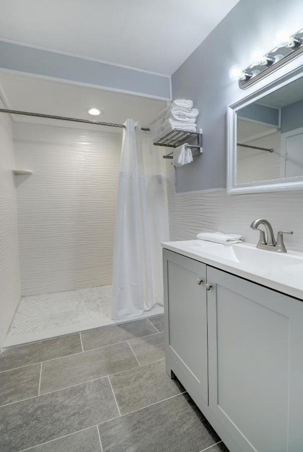 Hamilton Village Inn North Kingstown Ngoại thất bức ảnh